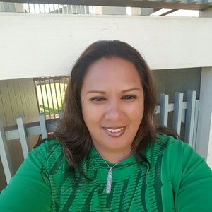 Meet your Posher, Jasmine