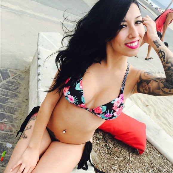 Meet your Posher, Ana