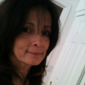 Meet your Posher, Adela