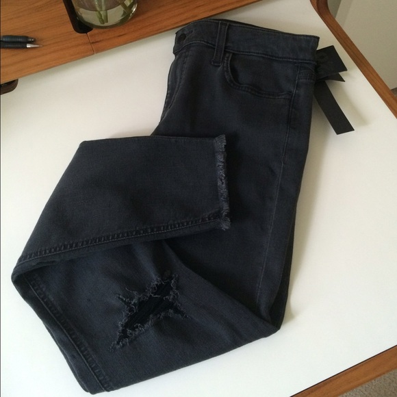 Joe's Grey Distressed Jeans - 28 - Picture 4 of 4