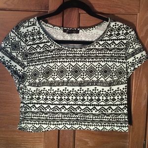 Forever 21 Mint and tribal print crop top