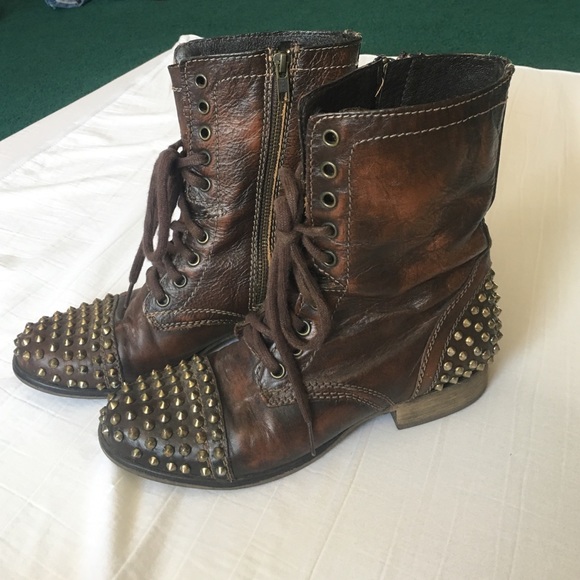 Steve Madden Boots - Picture 1 of 4