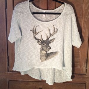Light blue t-shirt with deer