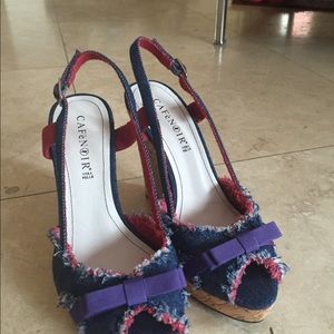 CafeNoir new sandals (no box).