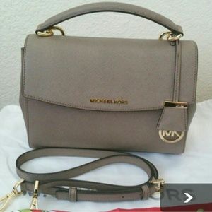 MK AVA bag