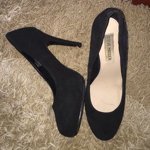 Steve Madden Black Suede Heels