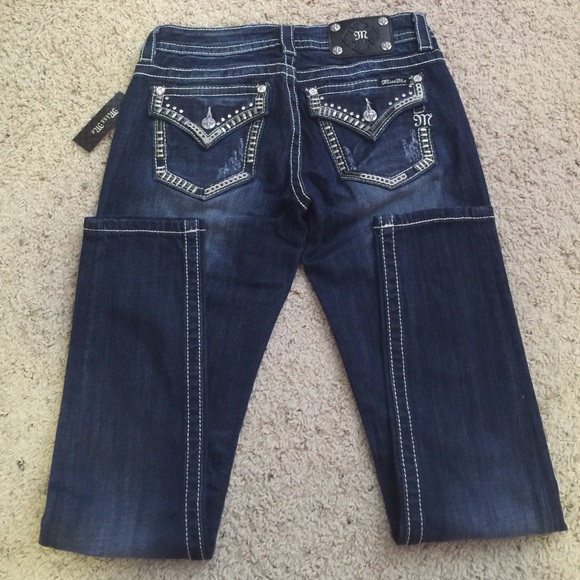 ❤️Brand New Miss Me Jeans - Picture 3 of 4