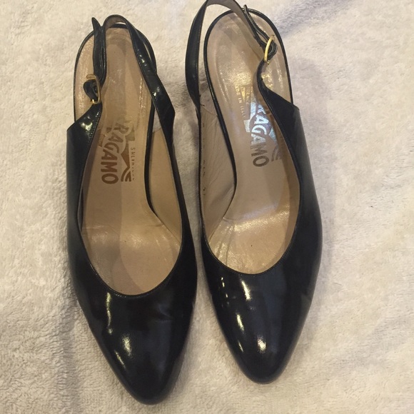Salvatore Ferragamo shoes size 61/2 made in italy