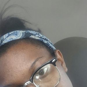 Meet your Posher, Rekita