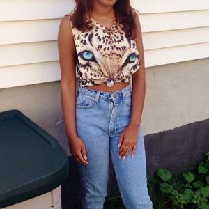 Sleeveless Cheetah Shirt