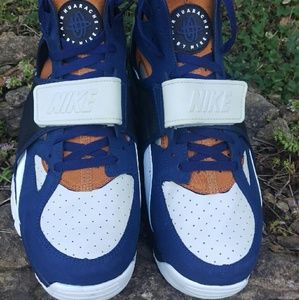 MEN NIKE HUARACHE
