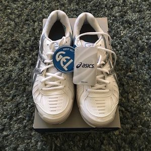 NWT Asics - Gel-Resolution 2