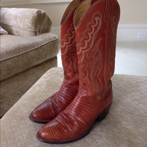 Justin Cowboy Boots