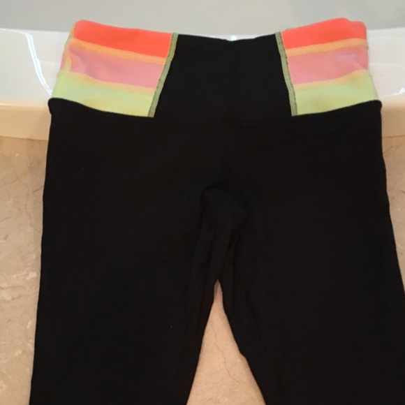 Lululemon black Capris