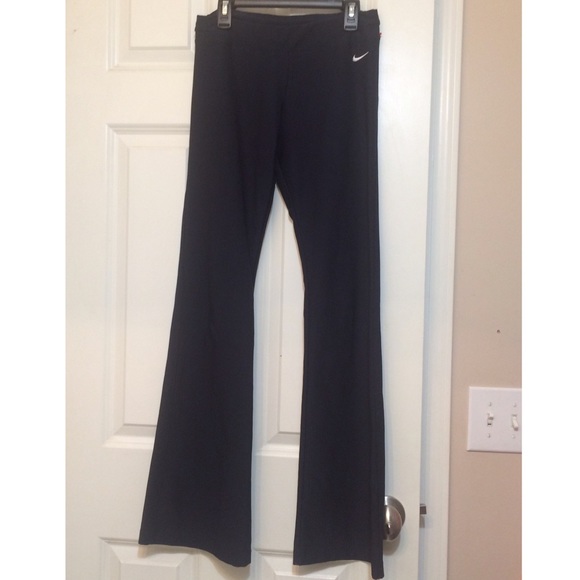 Nike yoga work out pants