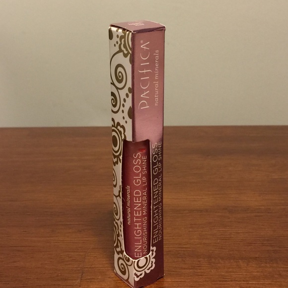 Pacifica nourishing lip gloss