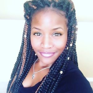 Meet your Posher, Kayla