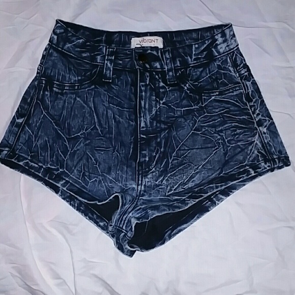 Vibrant brand Jean shorts