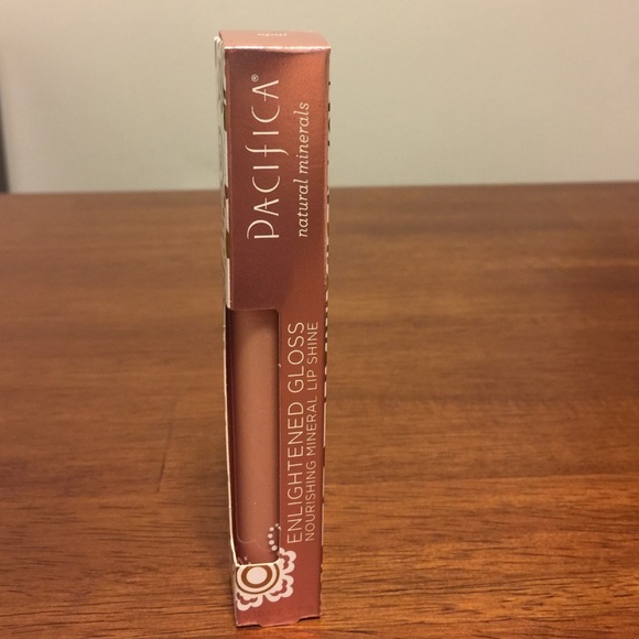 Pacifica nourishing lip gloss