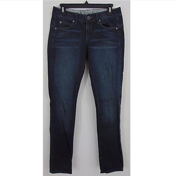 ❤️Preloved Calvin Klein Jean size 27/4❤️