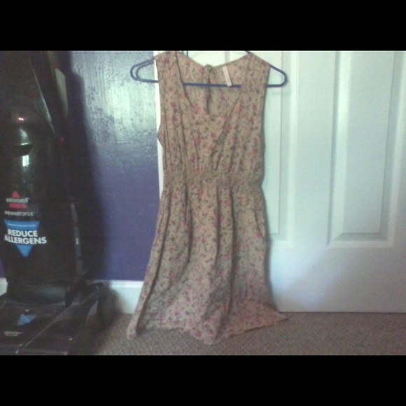 floral summer dress 💕