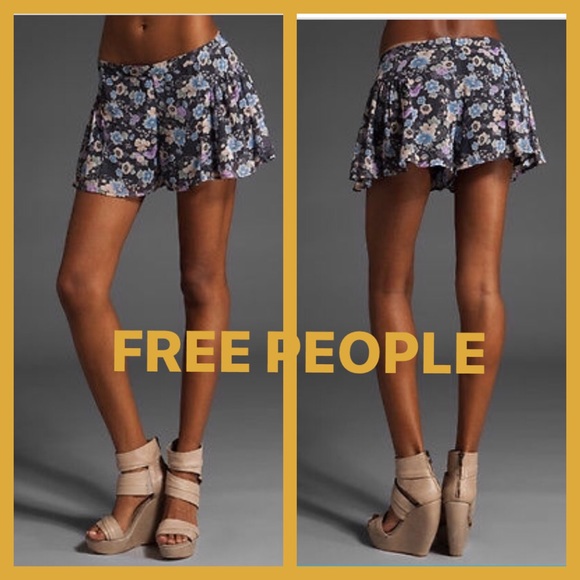 FREE PEOPLE FLORAL SHORTS-NEW