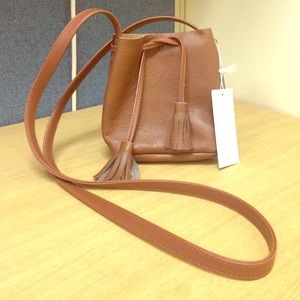 Shaffer LA Leather Bucket Bag *