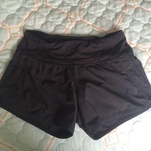Lululemon Run Times shorts size 2