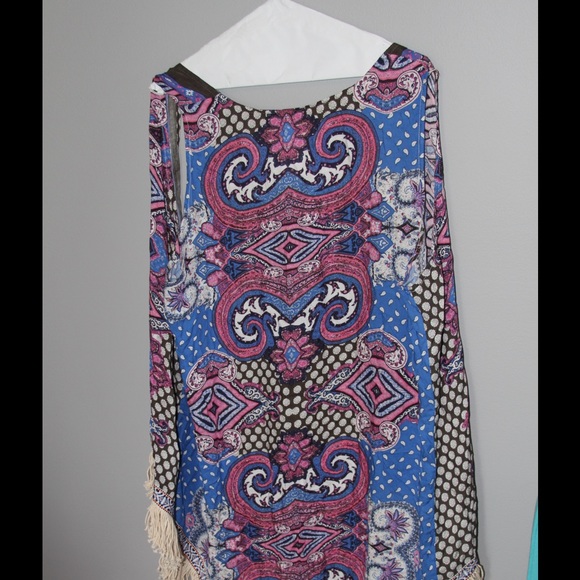 Pattern Vest - Picture 2 of 2