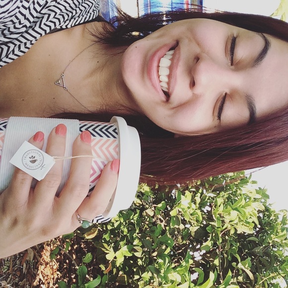 Meet your Posher, Jasmine - Picture 1 of 1