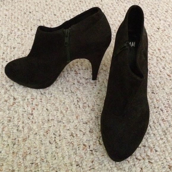 H&M black heels