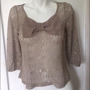 NWT FOREVER 21 KNIT TOP