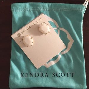 Kendra Scott Morgan Stud earrings