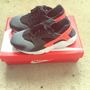 Nike huarache run