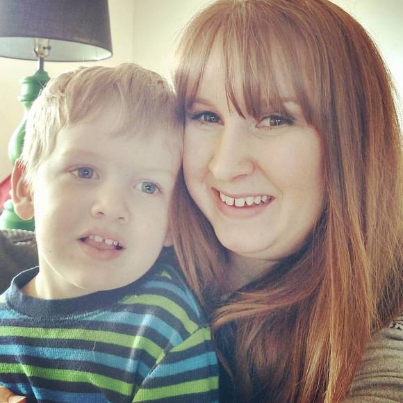 Meet your Posher, Caroline
