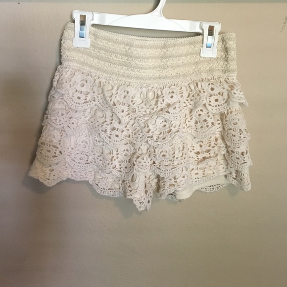 Lace shorts