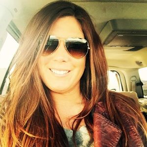 Meet your Posher, Ashley