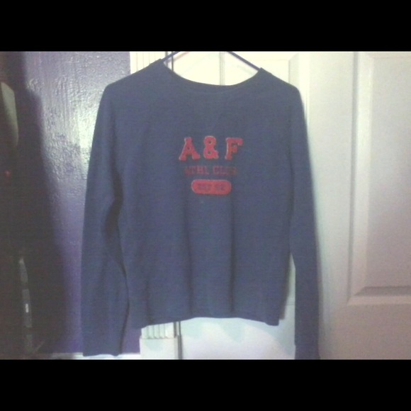 A&F sweatshirt 💙