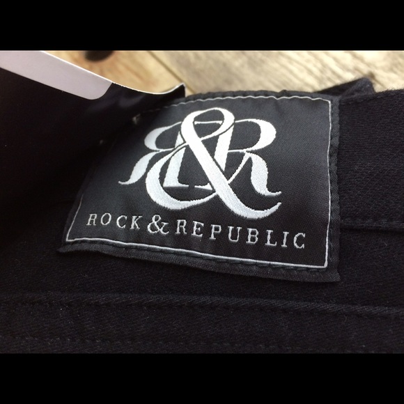 Rock and Republic boot cut jeans. - Picture 2 of 4