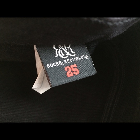 Rock and Republic boot cut jeans. - Picture 4 of 4