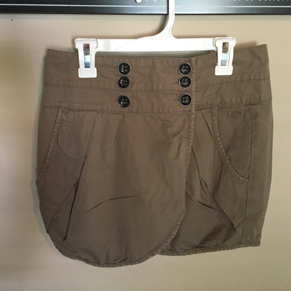 Brown skirt