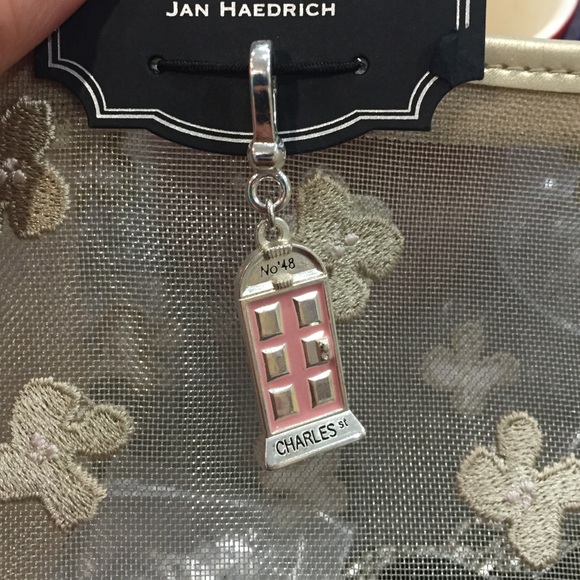 Charms - Picture 3 of 4