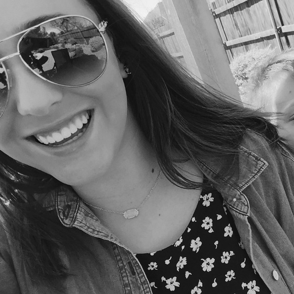 Meet your Posher, Allison