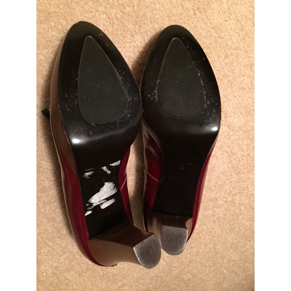 SALE!!! burgundy heels!! Italian leather - Picture 4 of 4