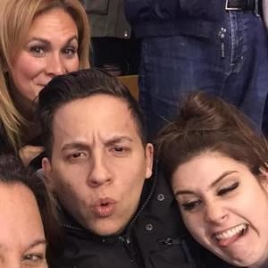 Meet your Posher, Zac