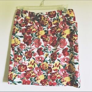 Ann Taylor floral skirt beautiful design