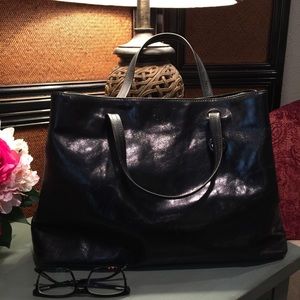 Monsac Black leather tote