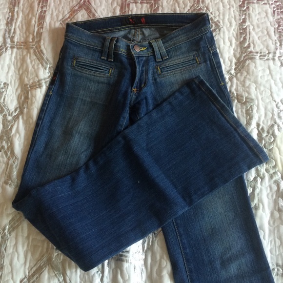 The sexiest flare leg jeans you have ever seen! S0