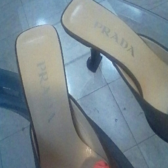 PRADA SATIN KITTEN HEELS DARK GREEN SIZE 37.5 - Picture 2 of 4