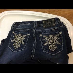 Girls Miss Me Jeans!